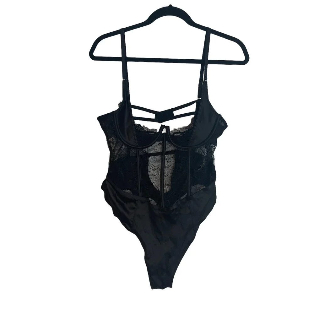 OH LA LA CHERI Satin & Lace Underwire Thong Bodysuit Black Women's Size L